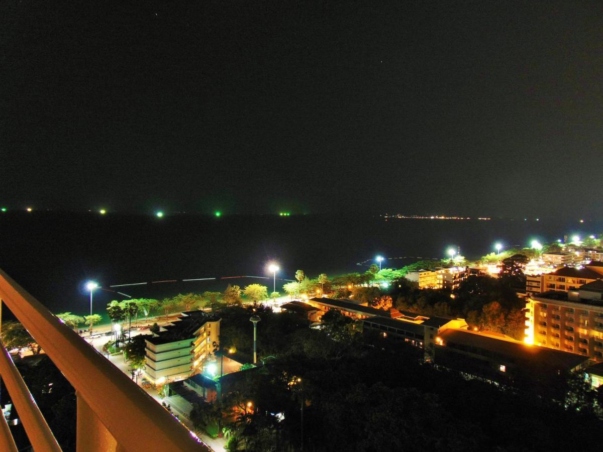 Sea View Beachfront Condos Pattaya Jomtien Beach Dış mekan fotoğraf
